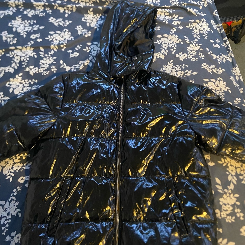 Hooded puffer jacket